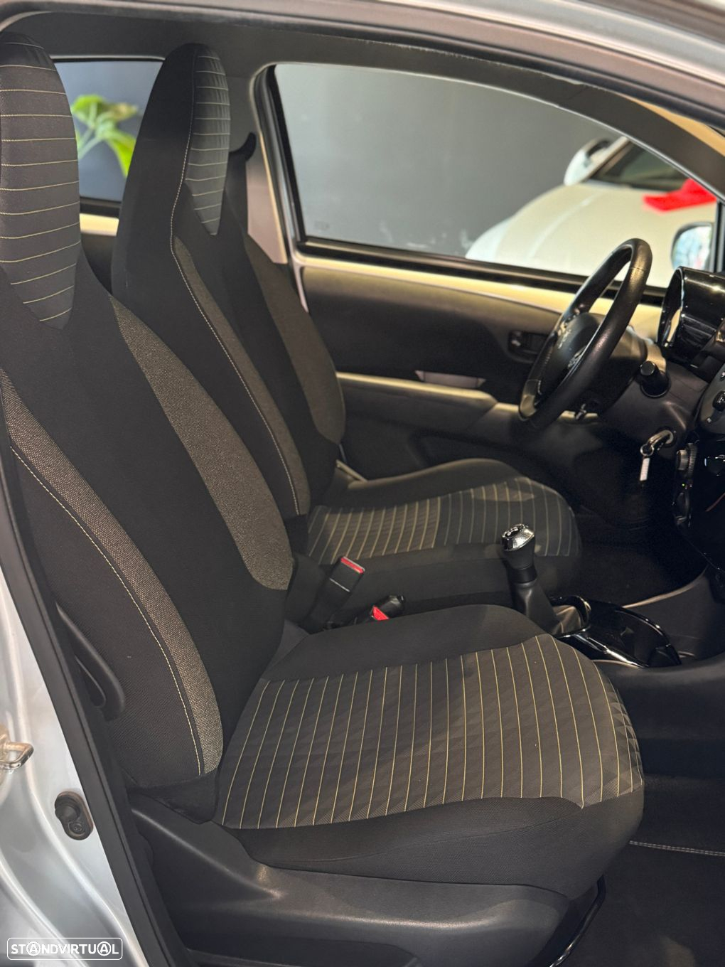 Peugeot 108 Top! 1.0 VTi Style - 27