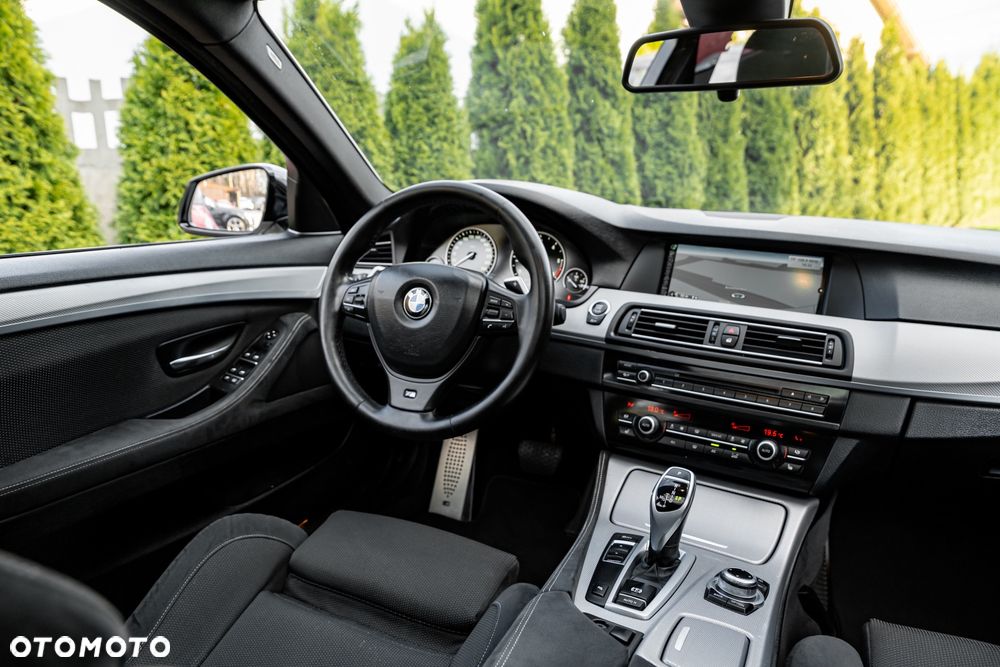 BMW Seria 5 520d Sport-Aut - 27