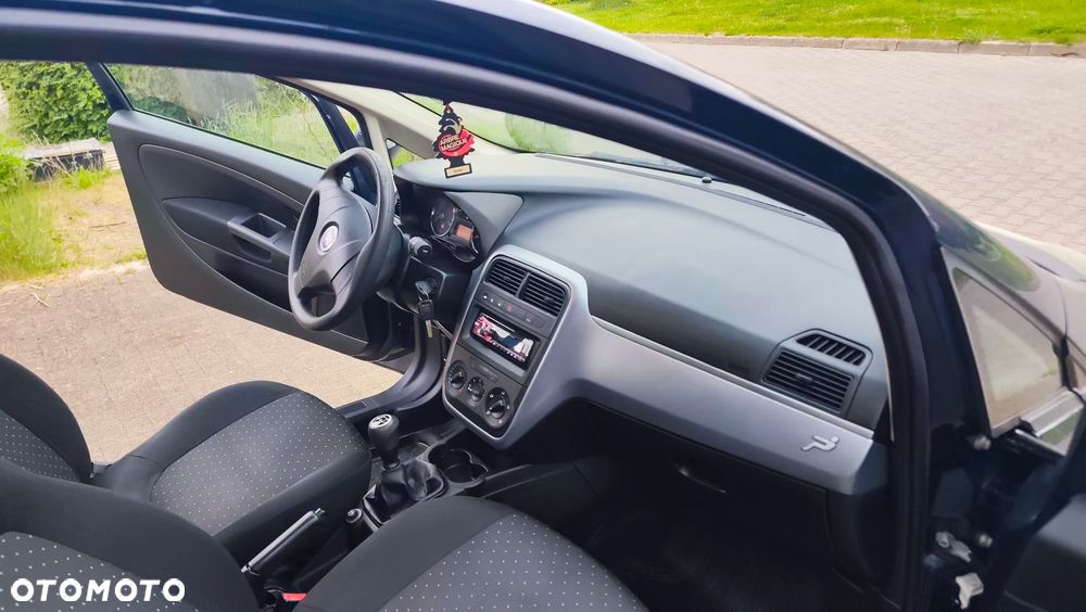 Fiat Grande Punto 1.4 8V Dualogic Active - 28