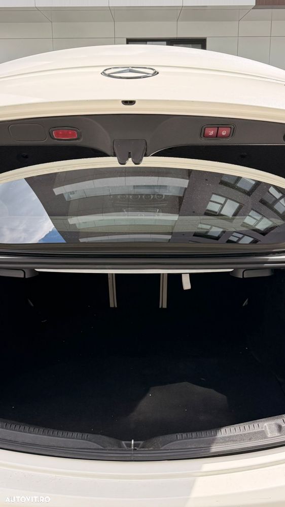 Mercedes-Benz E 220 d - 9