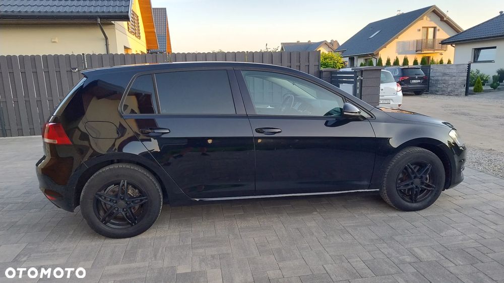Volkswagen Golf 1.2 TSI BlueMotion Technology Cup - 10