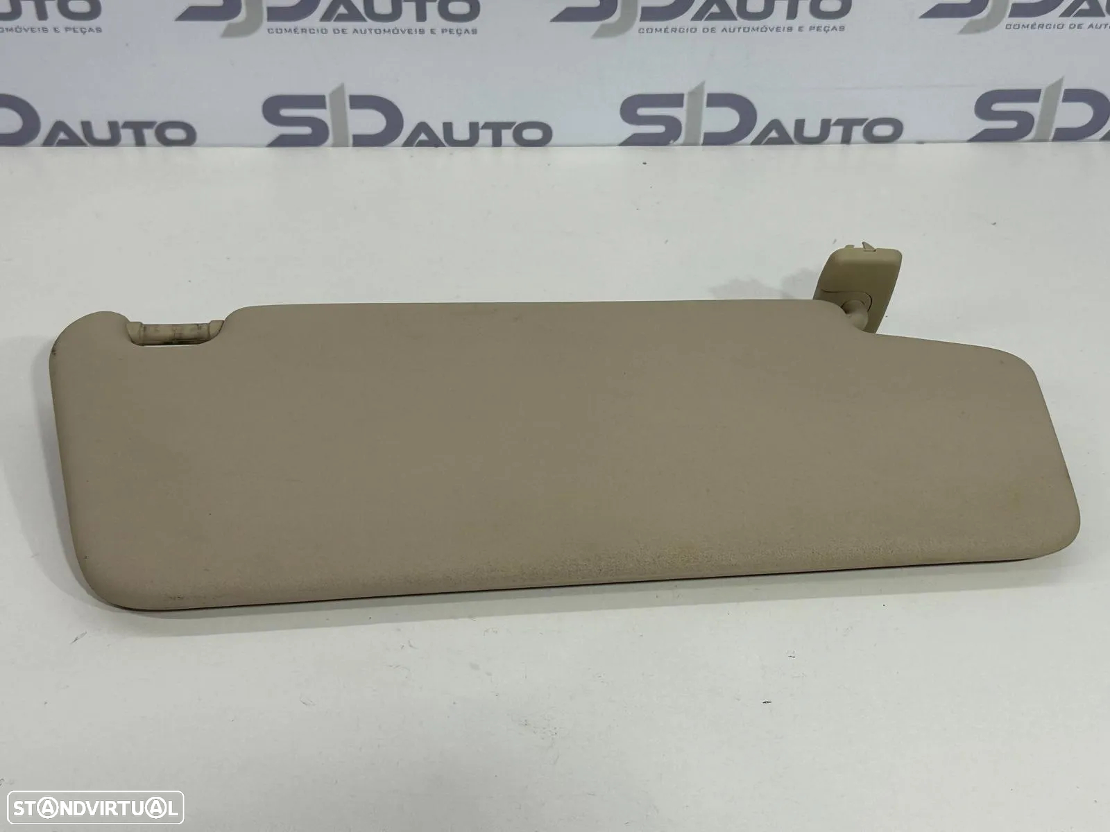 Pala Sol Direita / Esquerda - Mercedes C (W204) - 5
