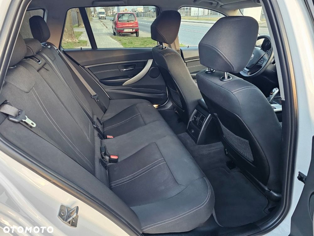 BMW Seria 3 - 19
