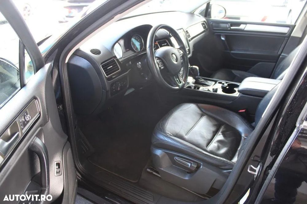 Volkswagen Touareg - 5