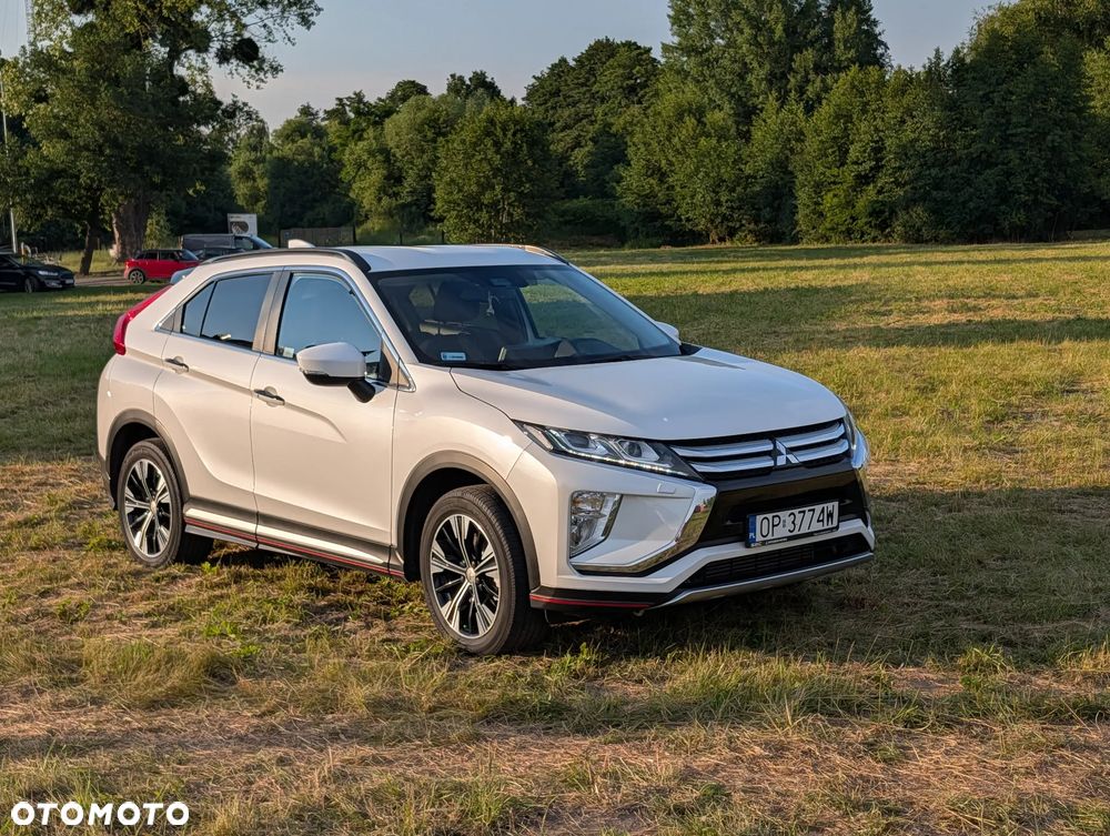 Mitsubishi Eclipse Cross 1.5 T Invite Plus CVT - 2