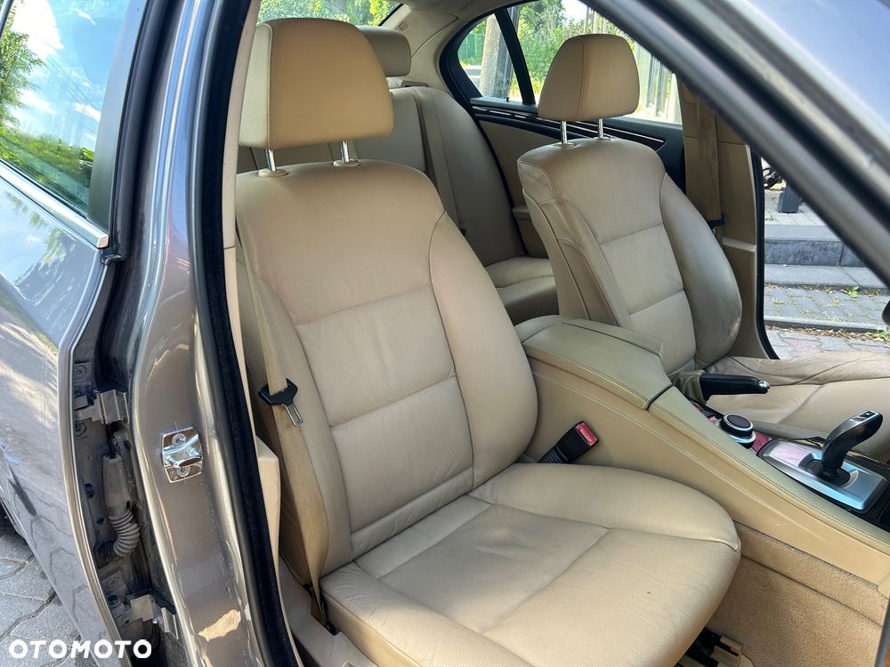 BMW Seria 5 530d Edition Sport - 15