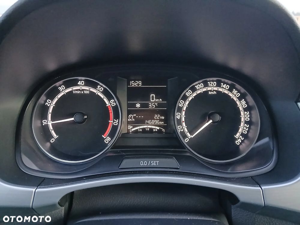 Skoda Fabia 1.0 Ambition - 14