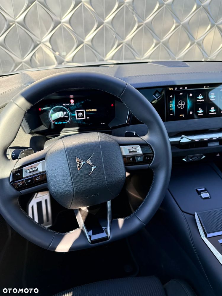 DS Automobiles DS 4 1.6 E-Tense Étoile Alcantara - 17