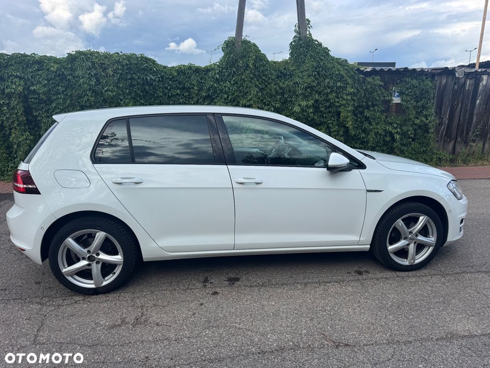 Volkswagen Golf 1.2 TSI BMT Trendline Perfectline - 7