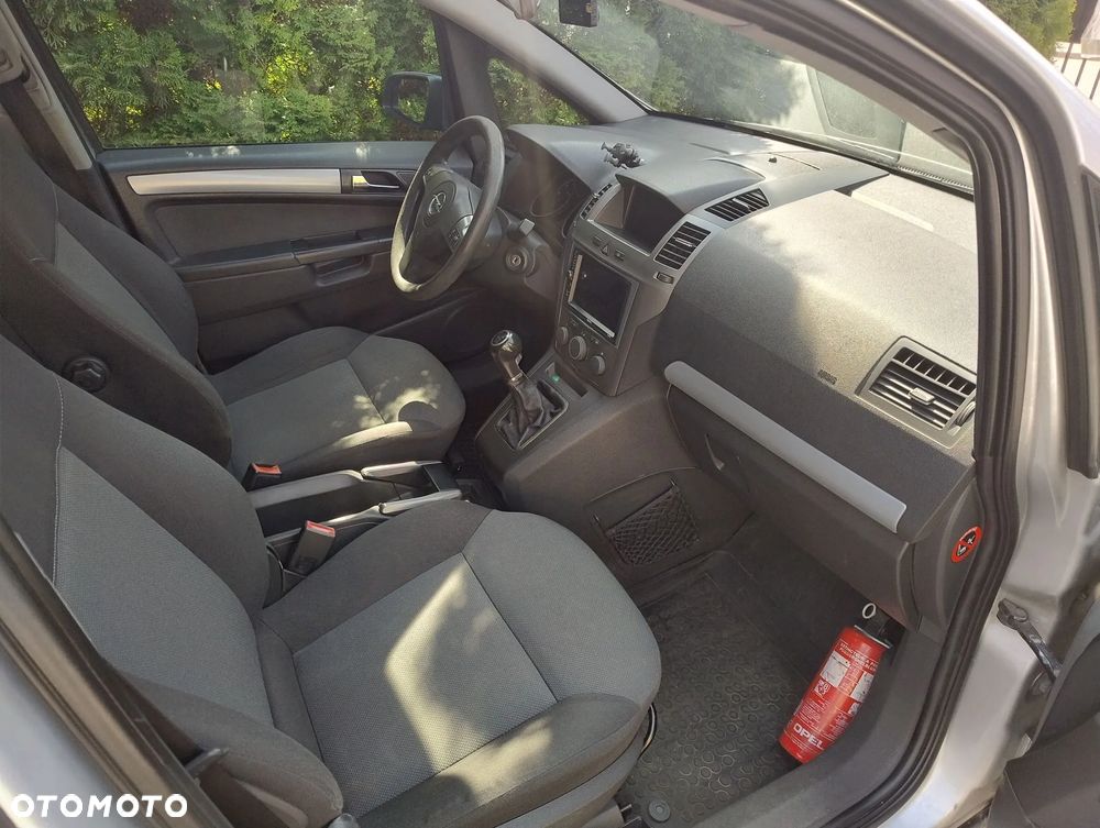 Opel Zafira ver-1-9-cdti-elegance - 6