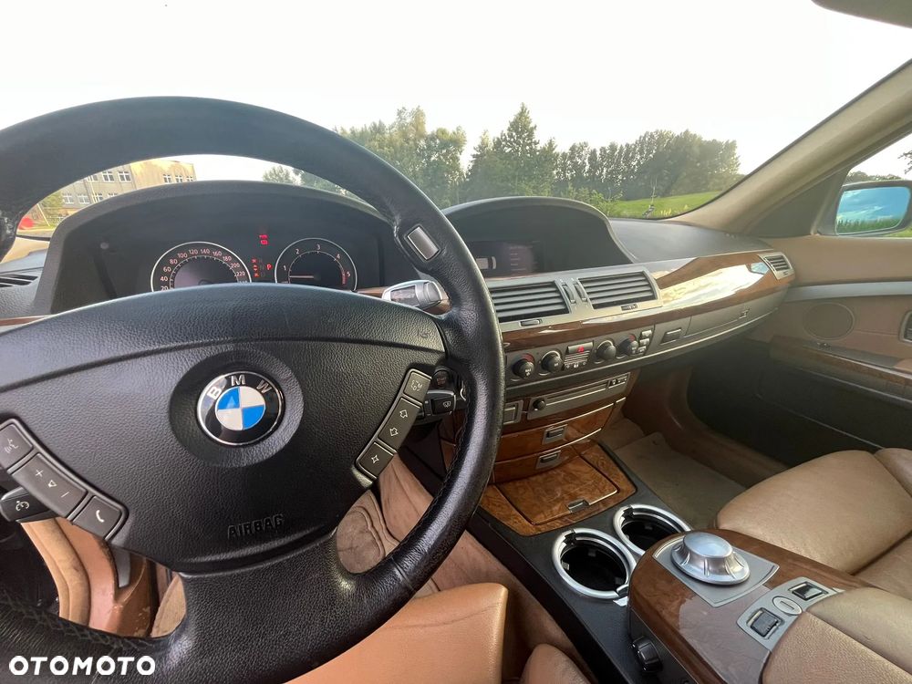 BMW Seria 7 740d - 11