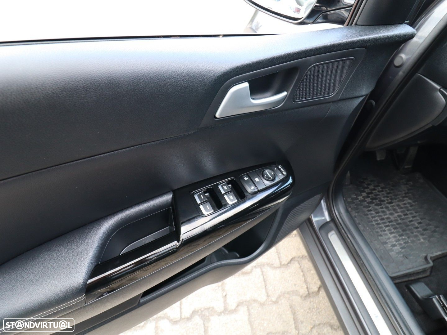 Kia Sportage 1.6 CRDI ISG SX - 12
