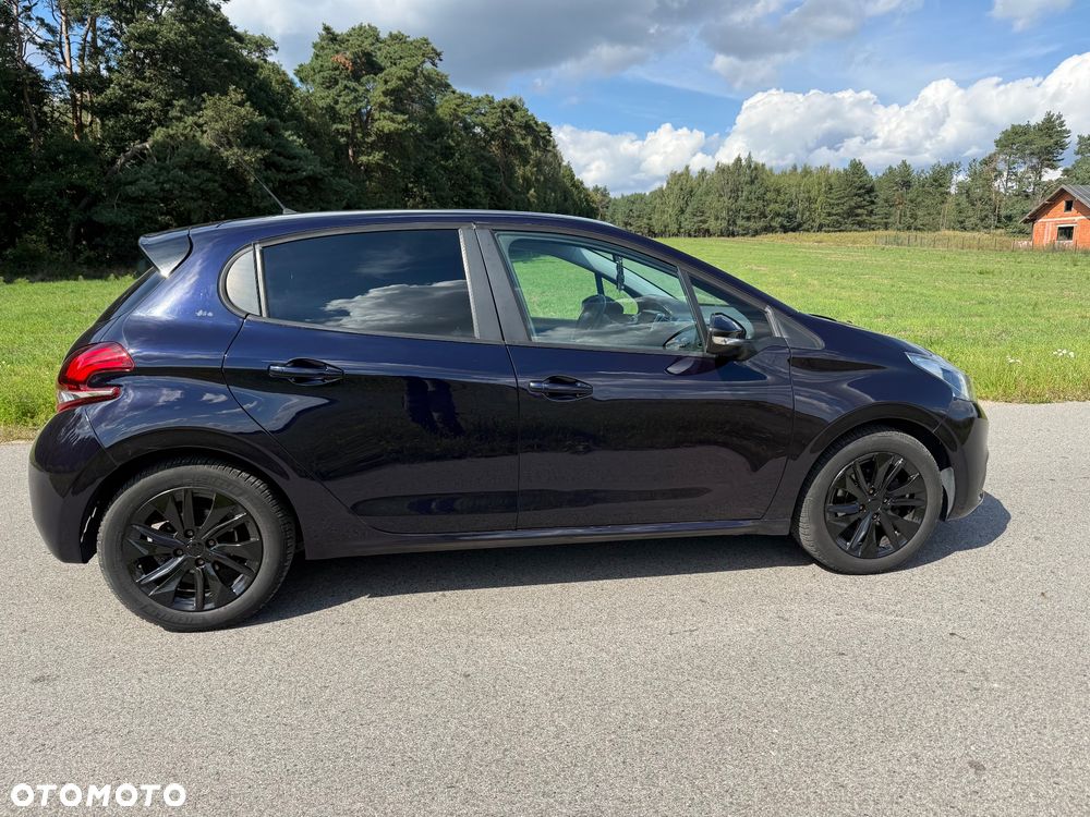 Peugeot 208 1.6 BlueHDi Active S&S - 9