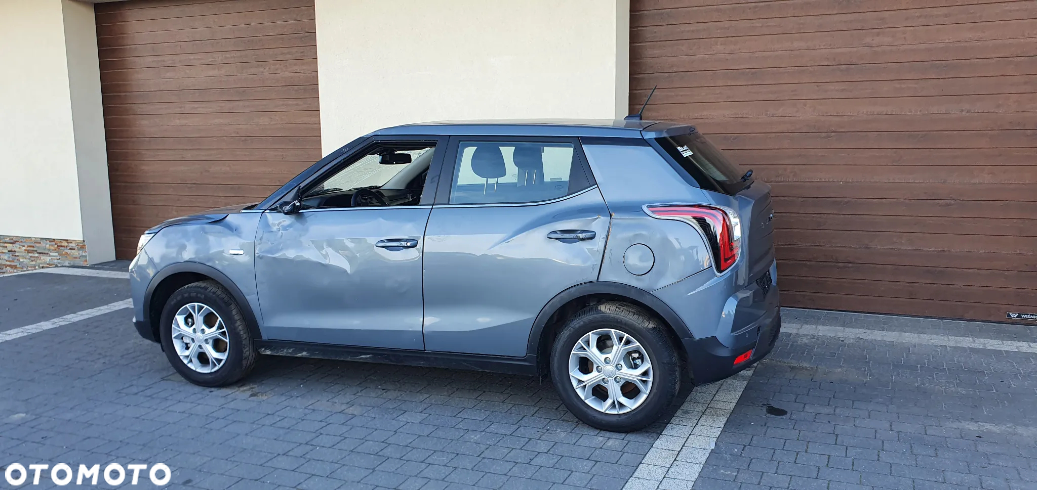 SsangYong/KGM Tivoli - 3