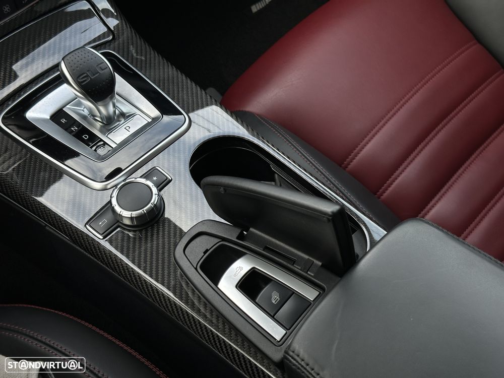 Mercedes-Benz SLC 43 AMG 9G-TRONIC RedArt Edition - 29