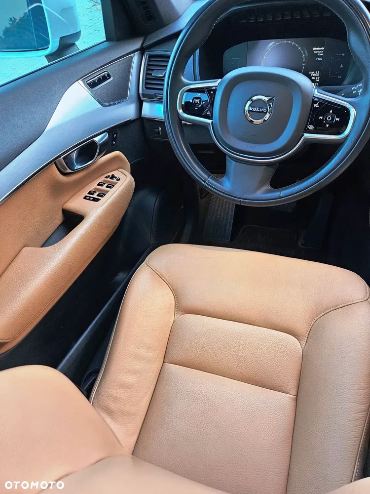 Volvo XC 90 T5 AWD Momentum 7os - 12