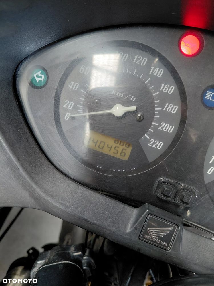 Honda CBF - 27