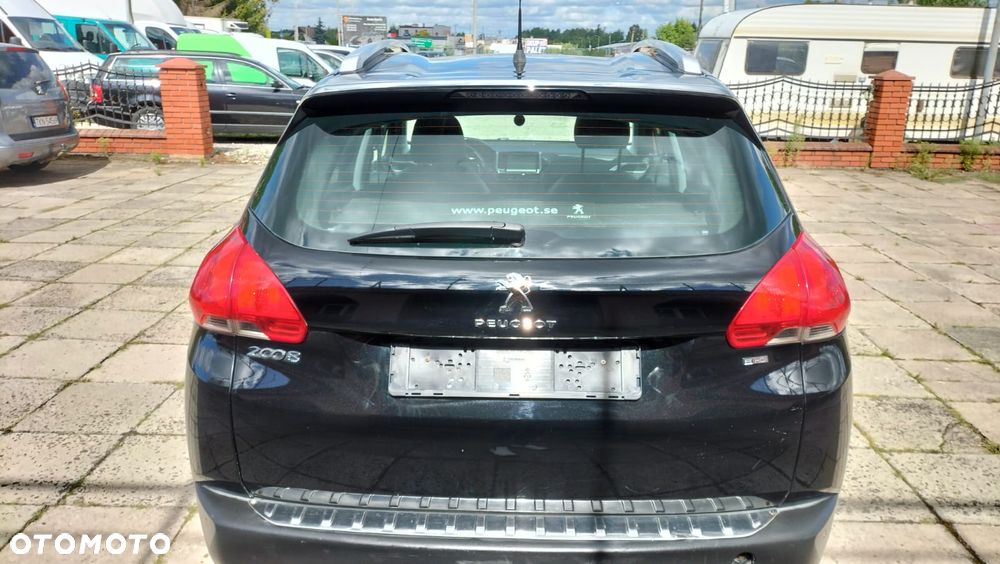 Peugeot 2008 - 22