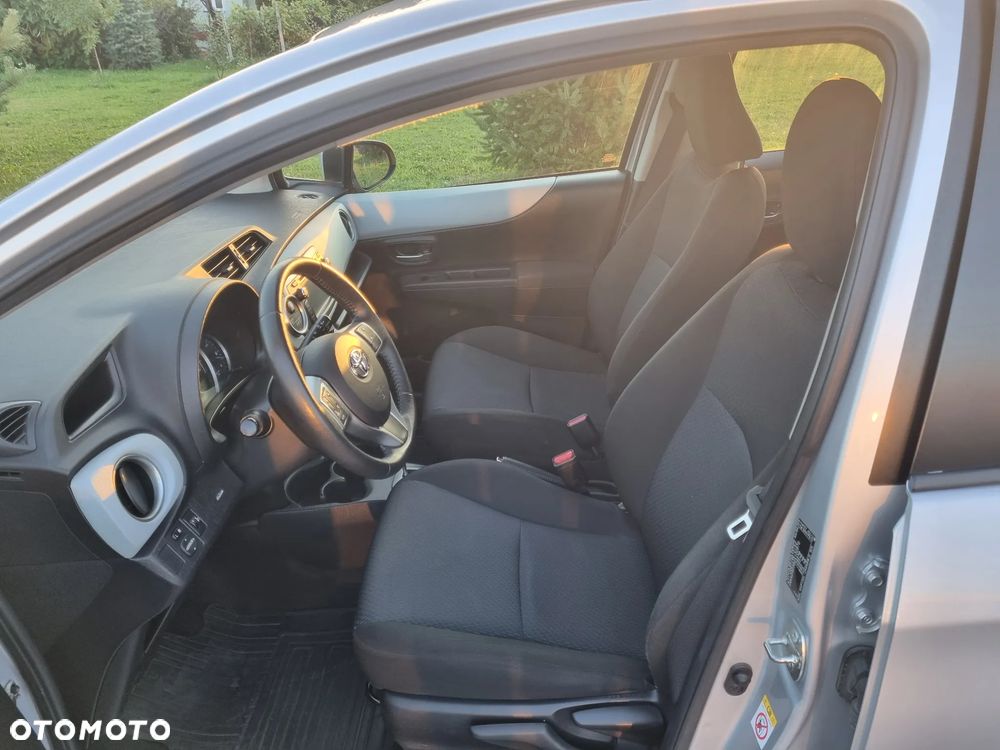 Toyota Yaris 1.5 VVT-i - 11