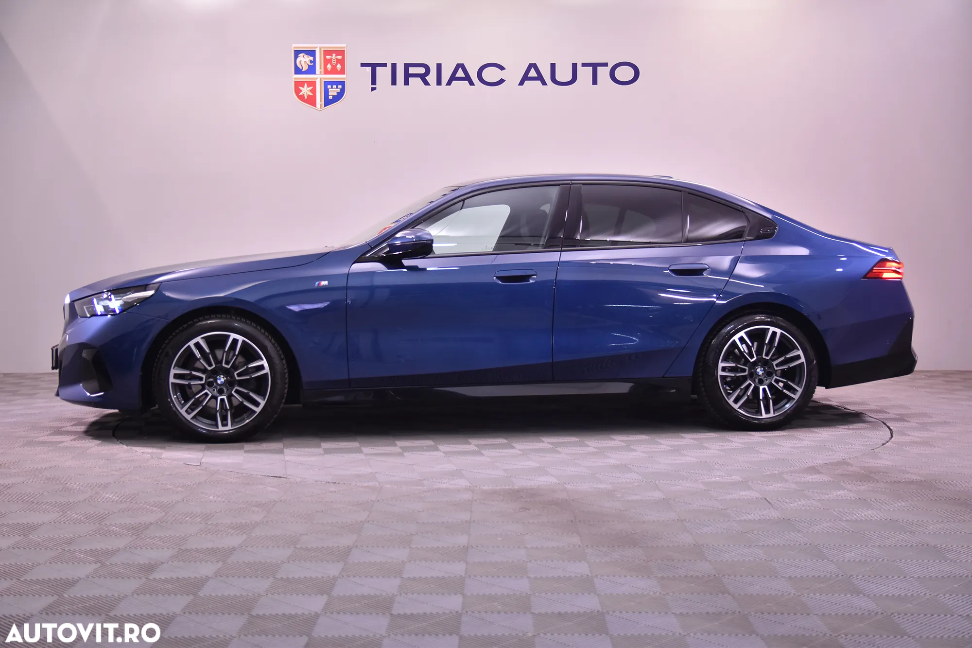 BMW Seria 5 520d AT MHEV - 2