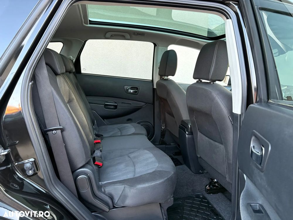 Nissan Qashqai+2 - 14