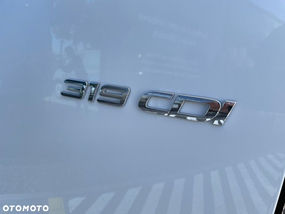 Mercedes-Benz Sprinter 319 CDI 190 KM Reflektory LED extra long - 5