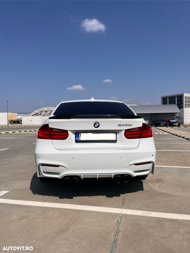 BMW Seria 3 320d - 9
