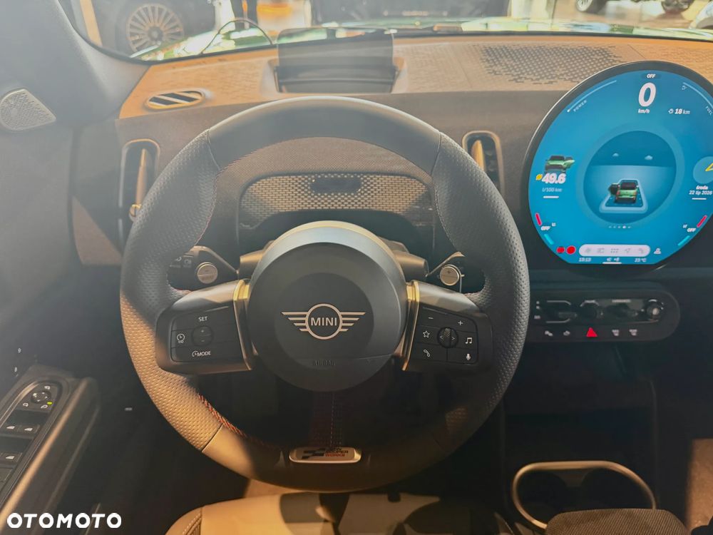 MINI Countryman C mHEV Linia Favoured - 16