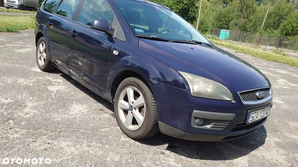 Ford Focus 1.8 TDCi Ghia - 8