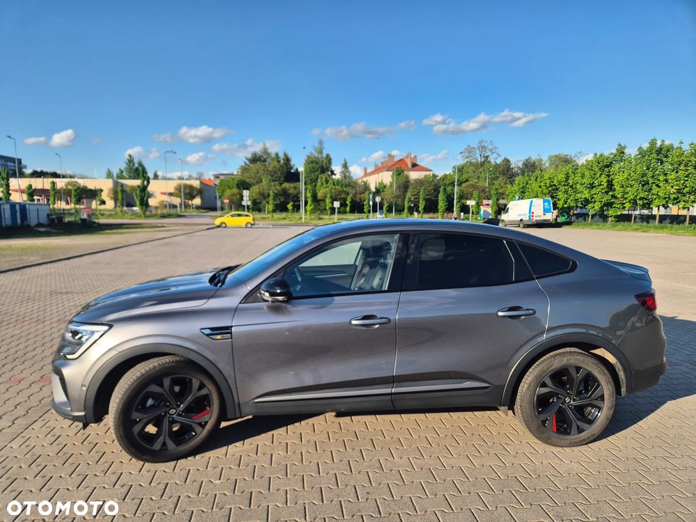 Renault Arkana 1.6 E-TECH R.S Line MMT - 3