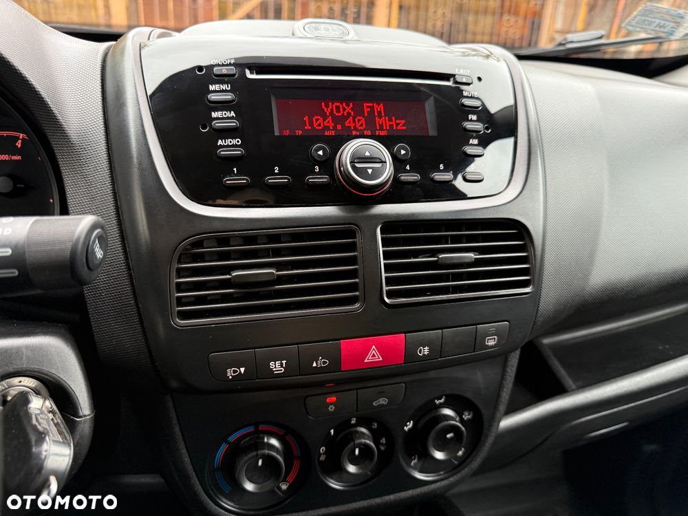 Opel Combo - 18