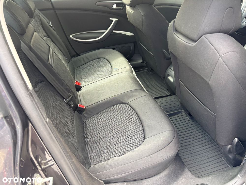 Citroën C5 2.0 HDi Confort - 7