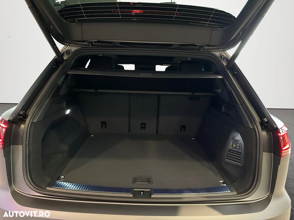 Volkswagen Touareg V6 TDI 4MOTION R-Line - 14