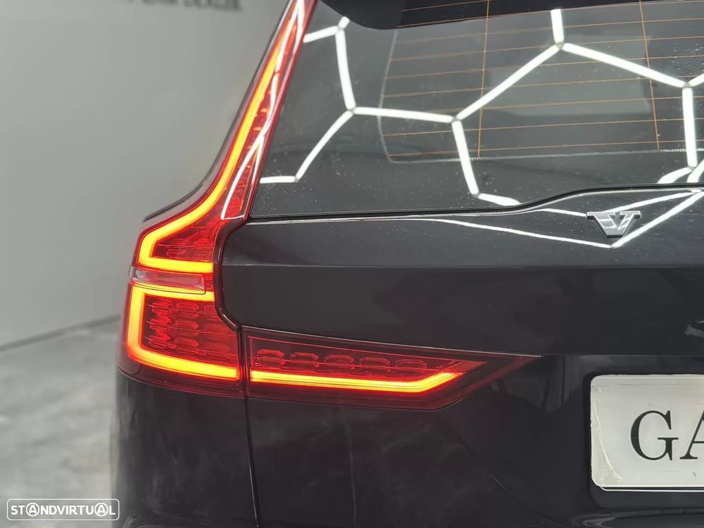 Volvo V60 2.0 T6 AWD TE Core - 10