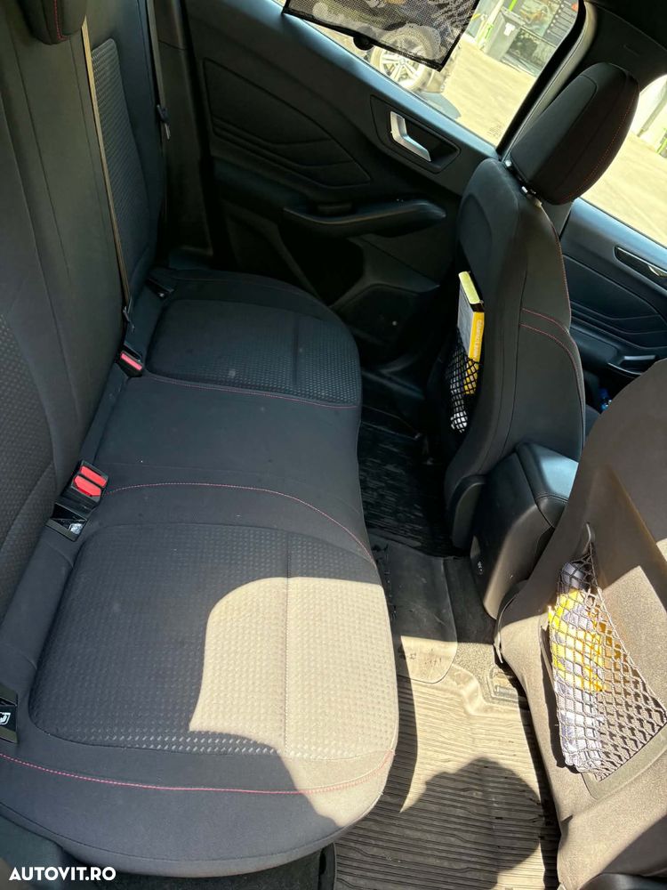Ford Focus 1.5 EcoBoost ST-Line - 7