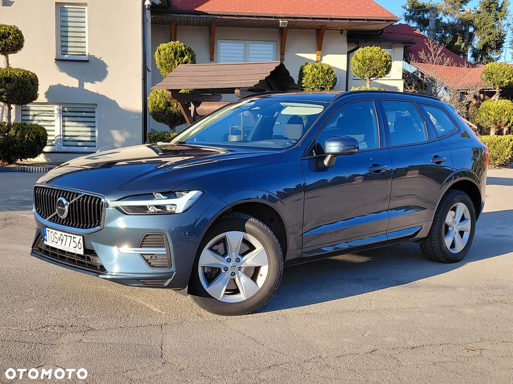 Volvo XC 60 B4 D AWD Geartronic Momentum - 3