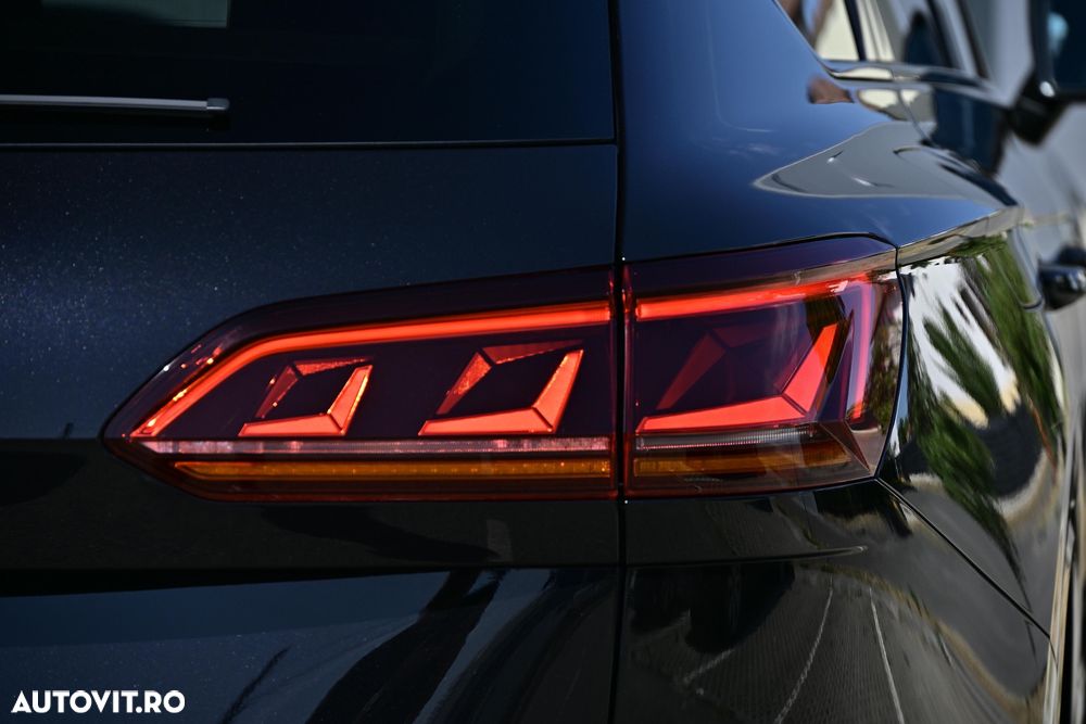 Volkswagen Touareg V6 TDI R-Style - 28