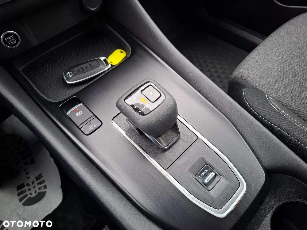 Nissan Qashqai 1.3 DIG-T MHEV Xtronic N-Connecta - 31