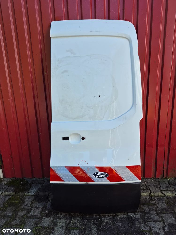 Ford Transit mk8 drzwi tylne prawe.