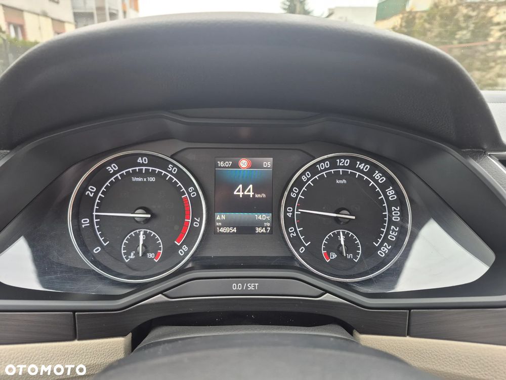 Skoda Superb 1.8 TSI Style DSG - 13