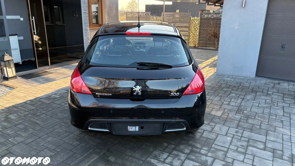 Peugeot 308 1.6 Trendy Navtech - 6
