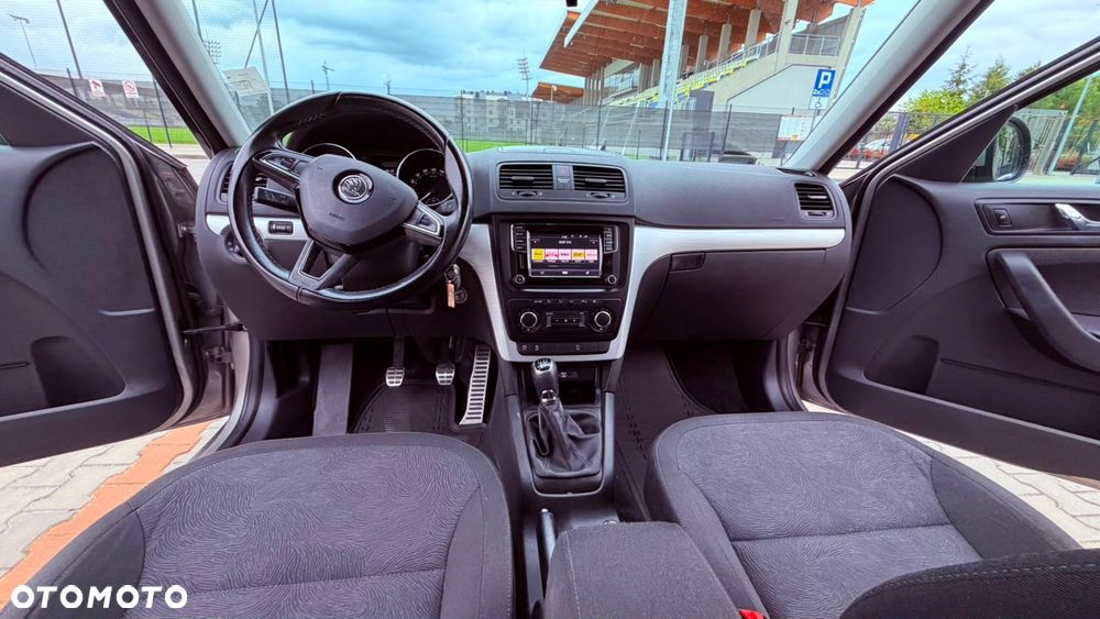 Skoda Yeti Tour 2.0 TDI SCR 4x2 - 10