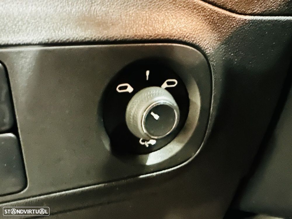 Citroën C3 1.2 PureTech Shine Pack - 18