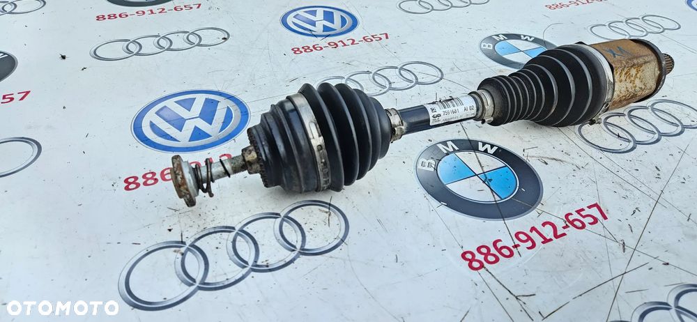 BMW X1 E84 XDRIVE N47  Półoś przód lewy Półoś lewa krótka Przegub 7591681 - 2