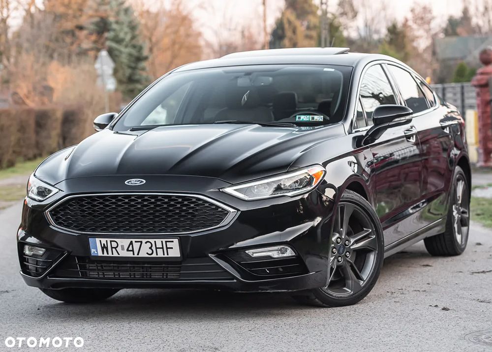 Ford Fusion - 4