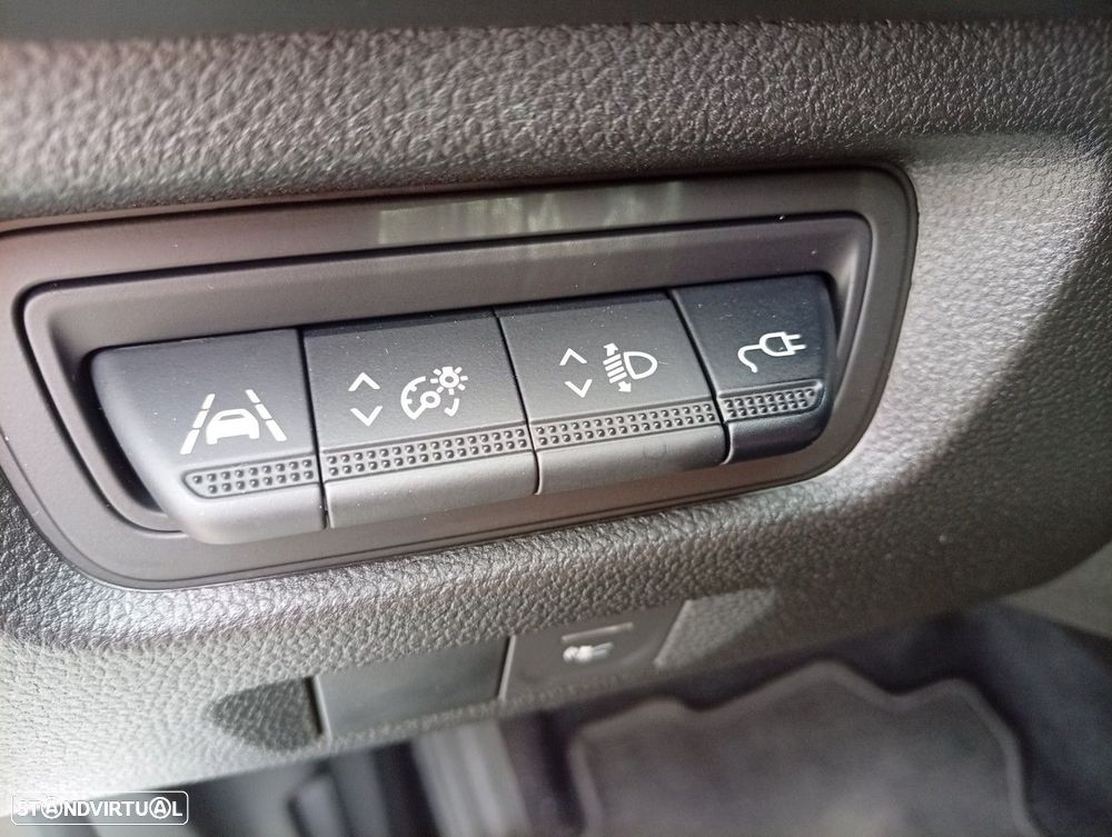 Renault Zoe (c/ Bateria) E-Tech EV50 Equilibre - 12