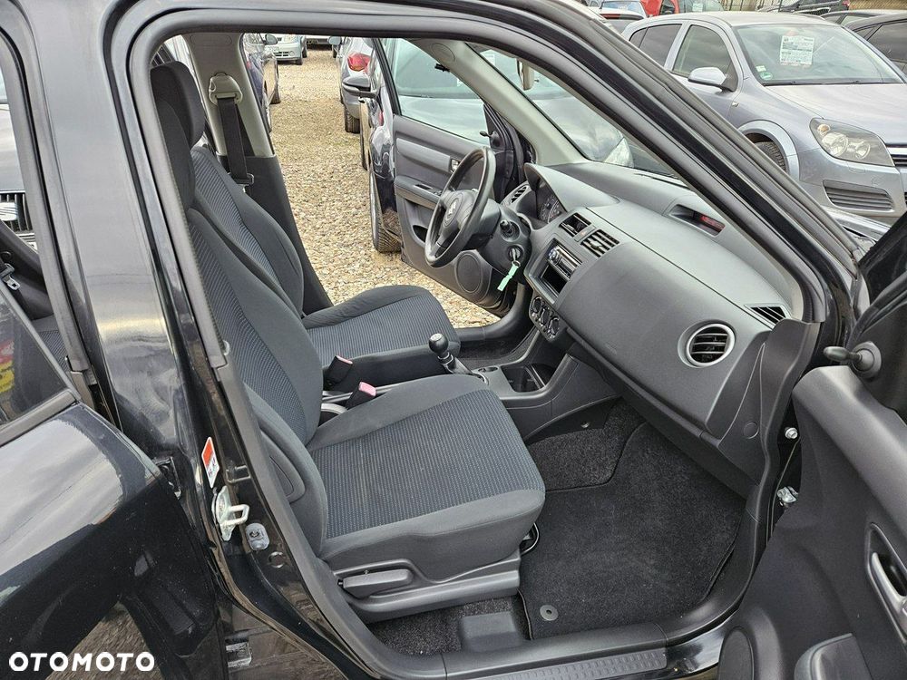 Suzuki Swift - 10