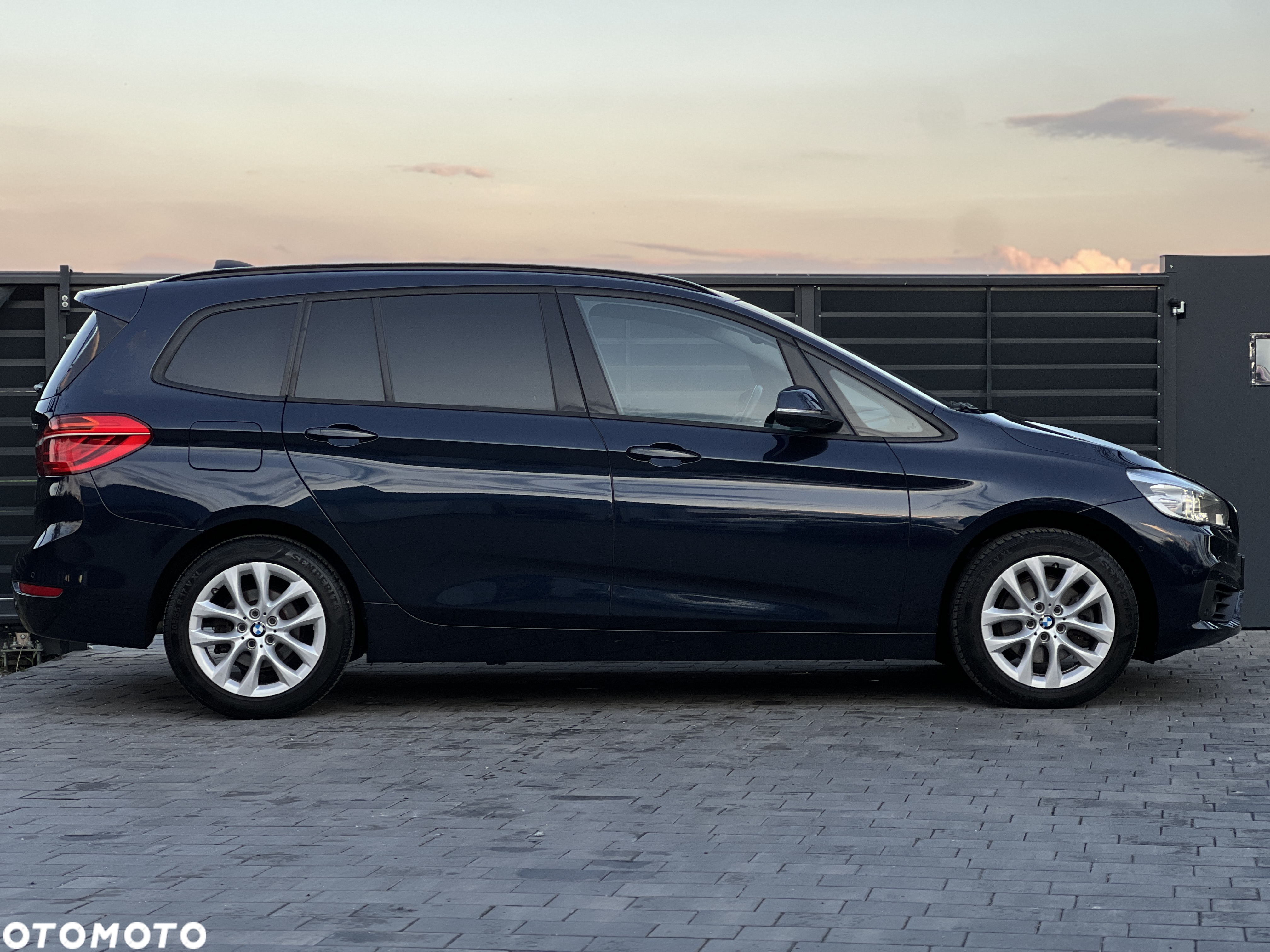 BMW Seria 2 218d Sport Line - 6