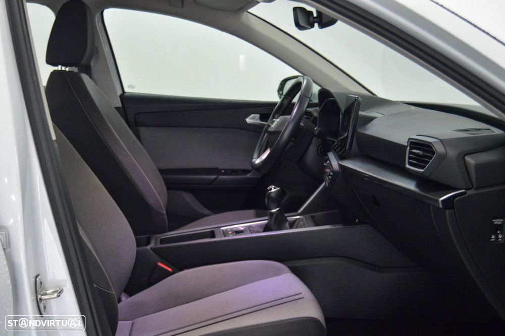 SEAT Leon ST 2.0 TDI Style - 25