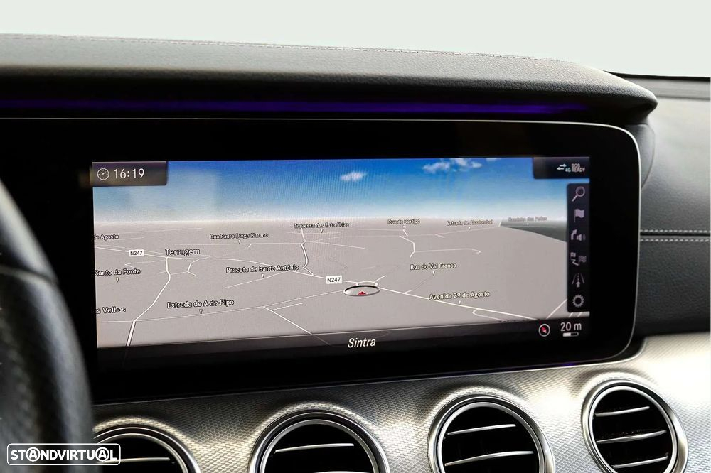 Mercedes-Benz E 300 de AMG Line 4Matic - 15